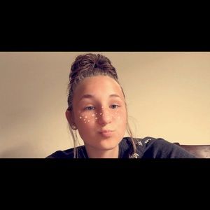 Meet your Posher, Raegan